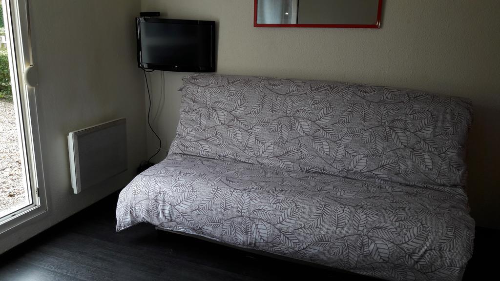 Appartement Studio au calme à Deville-les-Rouen Extérieur photo